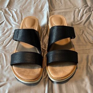 Giani Bernini Memory Foam Black and Tan Double Strap Slide Sandals